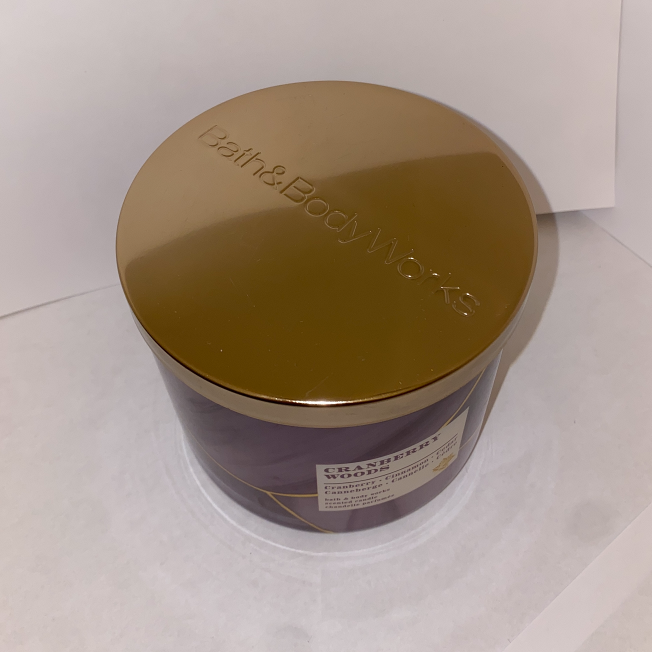 An image of a candle.